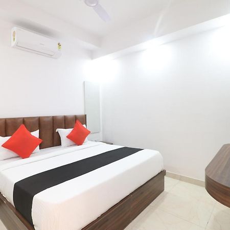 Hotel King Plaza New Delhi Exterior foto