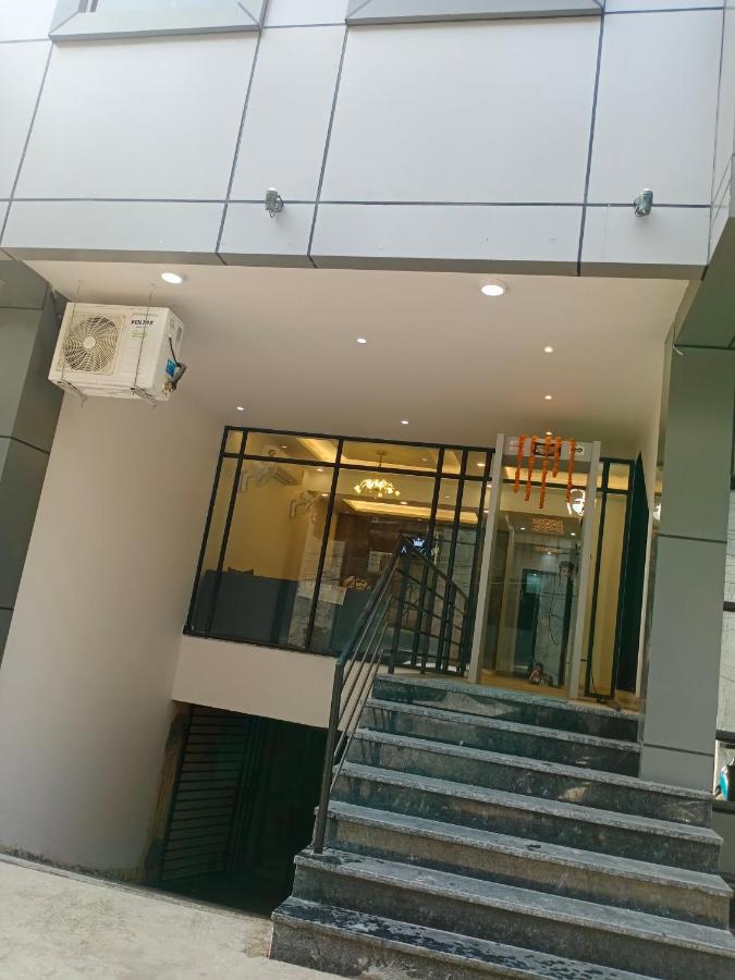 Hotel King Plaza New Delhi Exterior foto